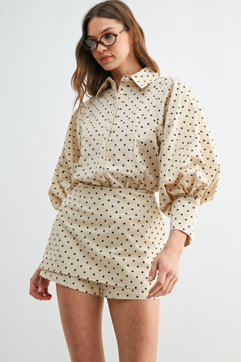 RP154_TAUPE POLKA