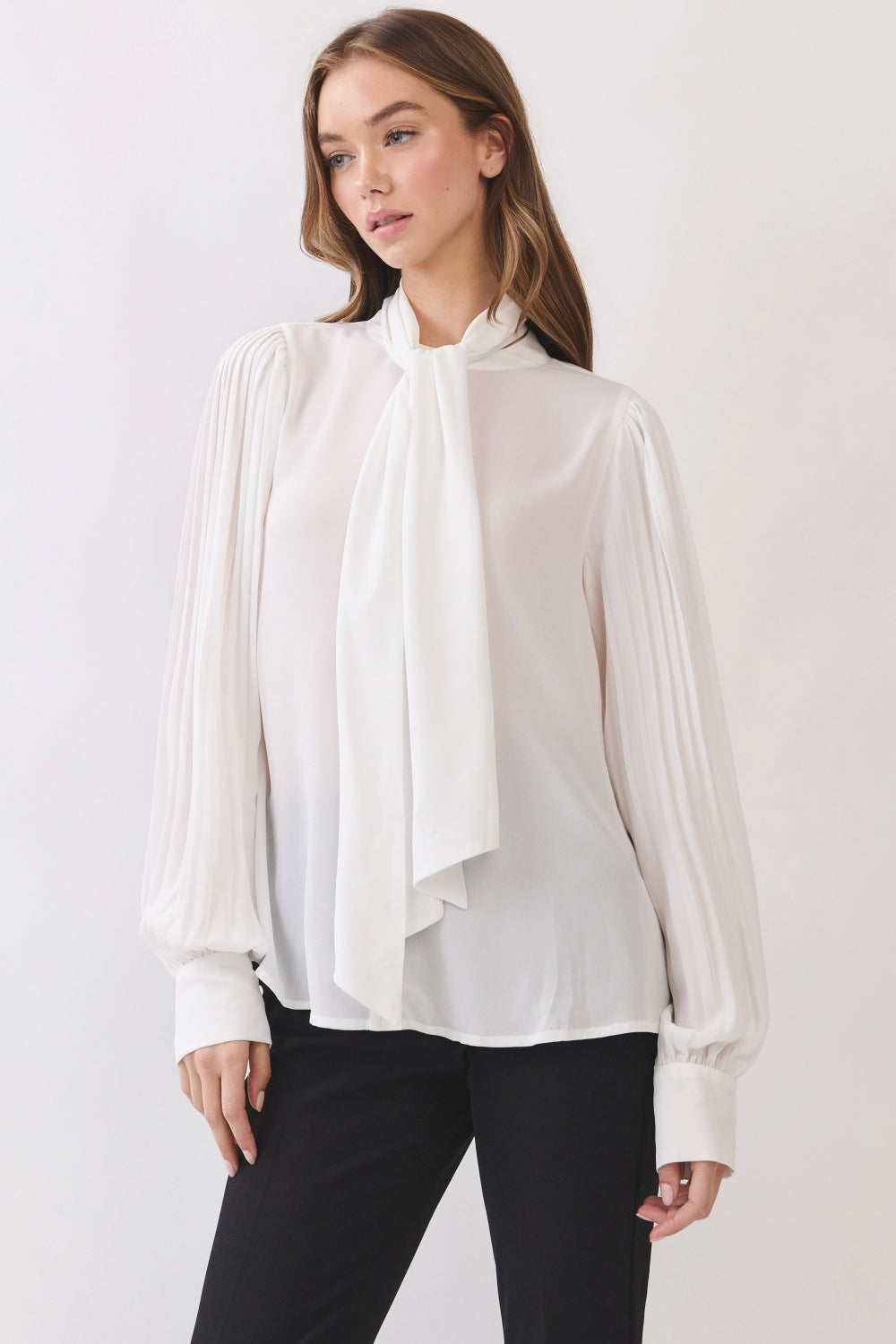 RT167_WHITE