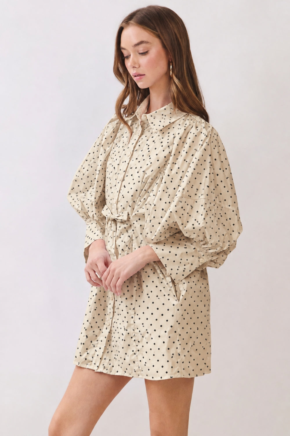 REMI245-P_TAUPE POLKA