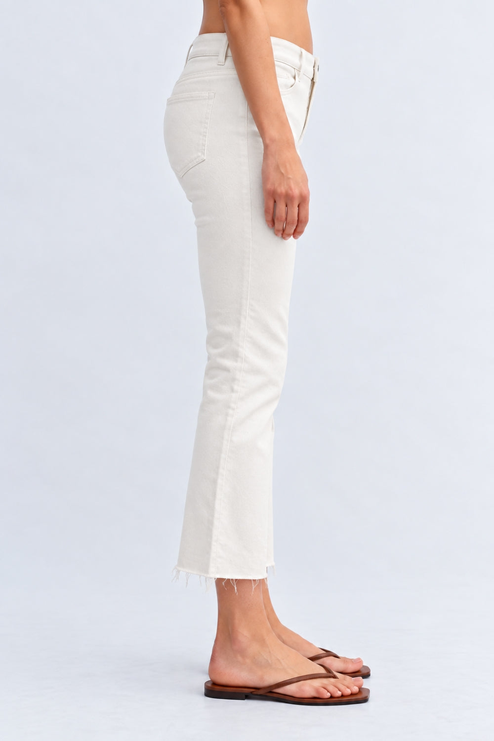 RP186_IVORY