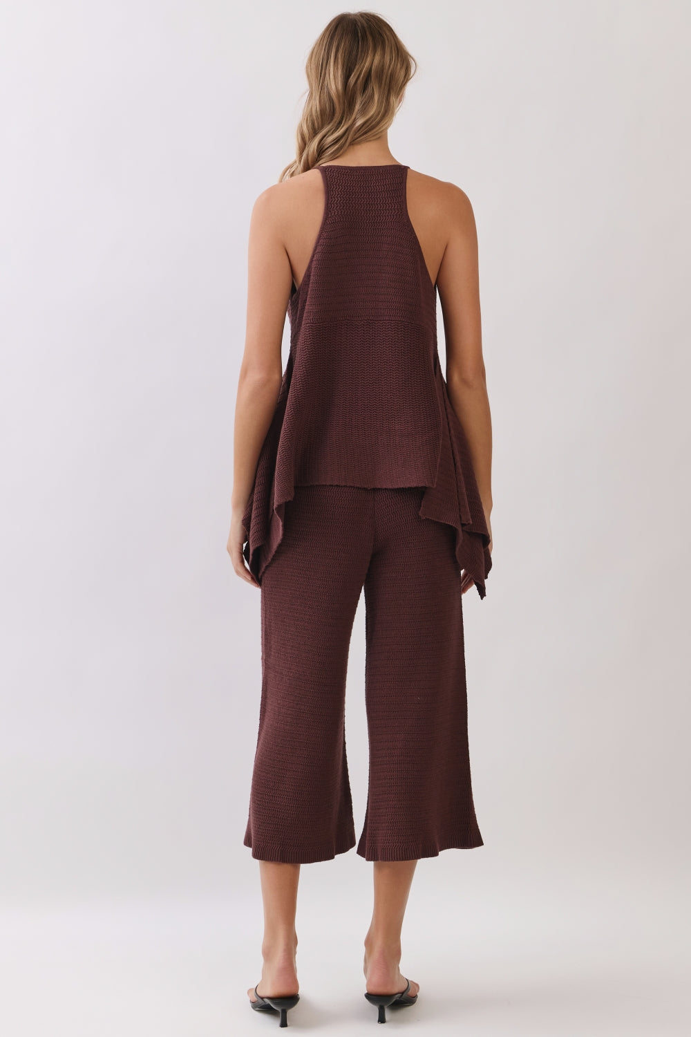 RST222_BROWN
