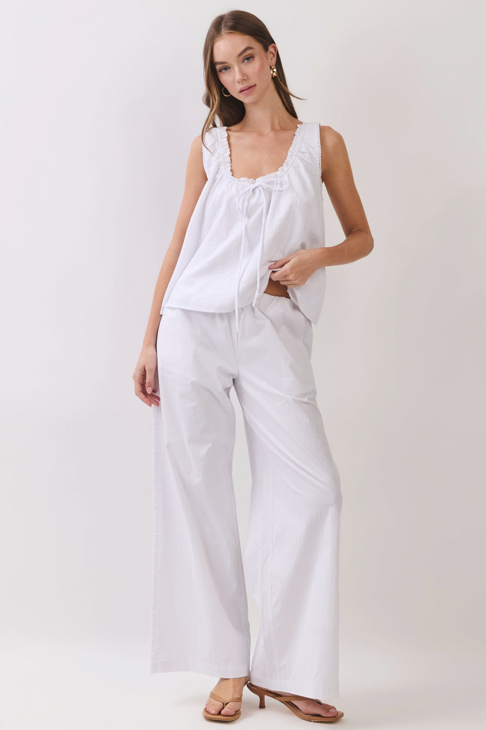 RP179_WHITE