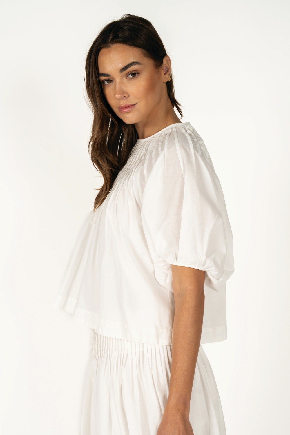 RT186_WHITE