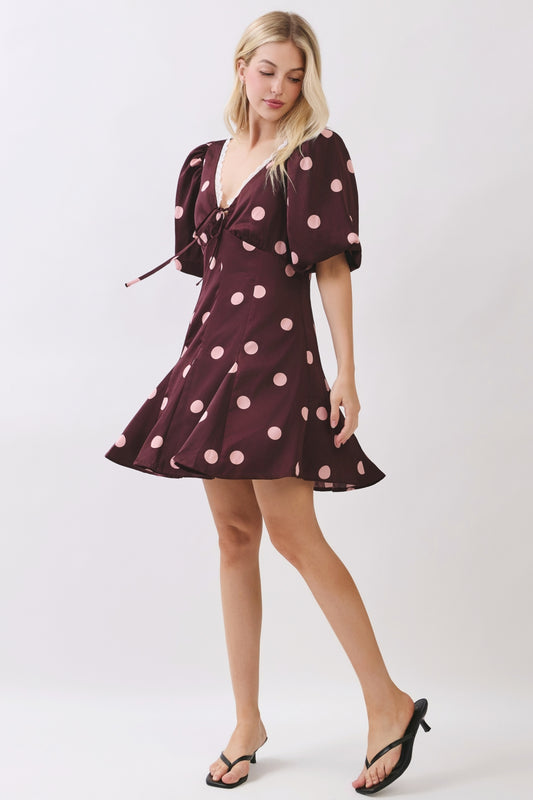 RD369_BROWN DOT