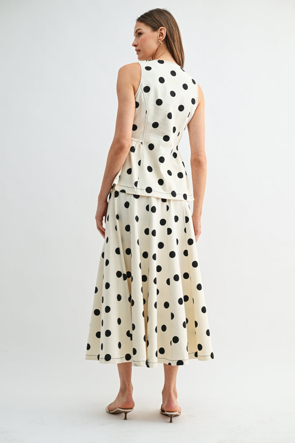 RT218_POLKA