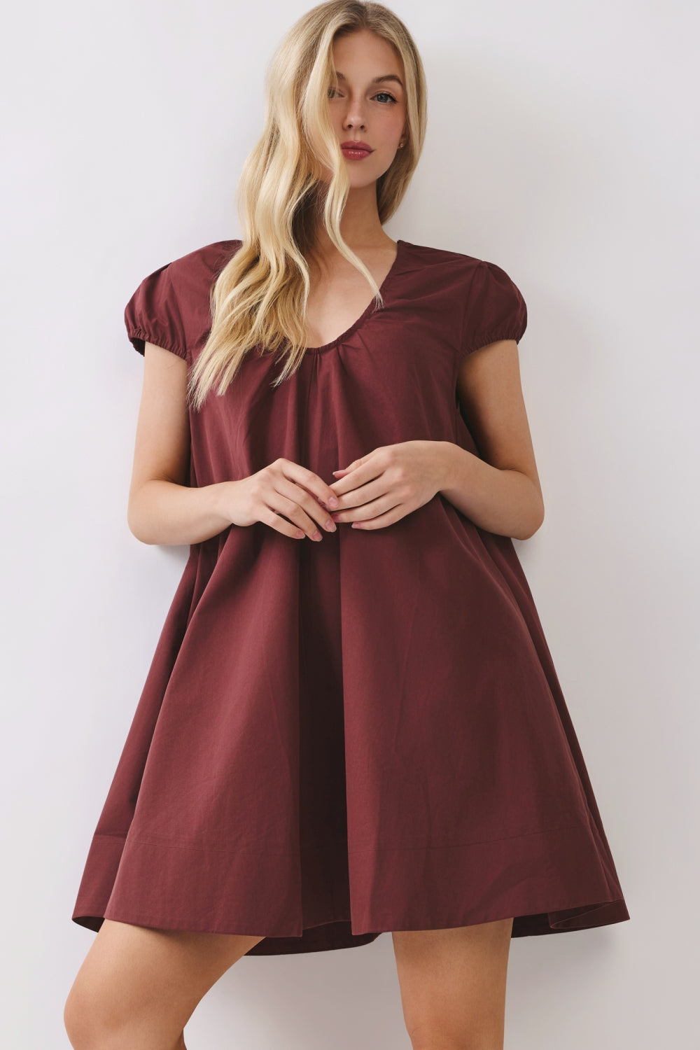 RD366_MAROON