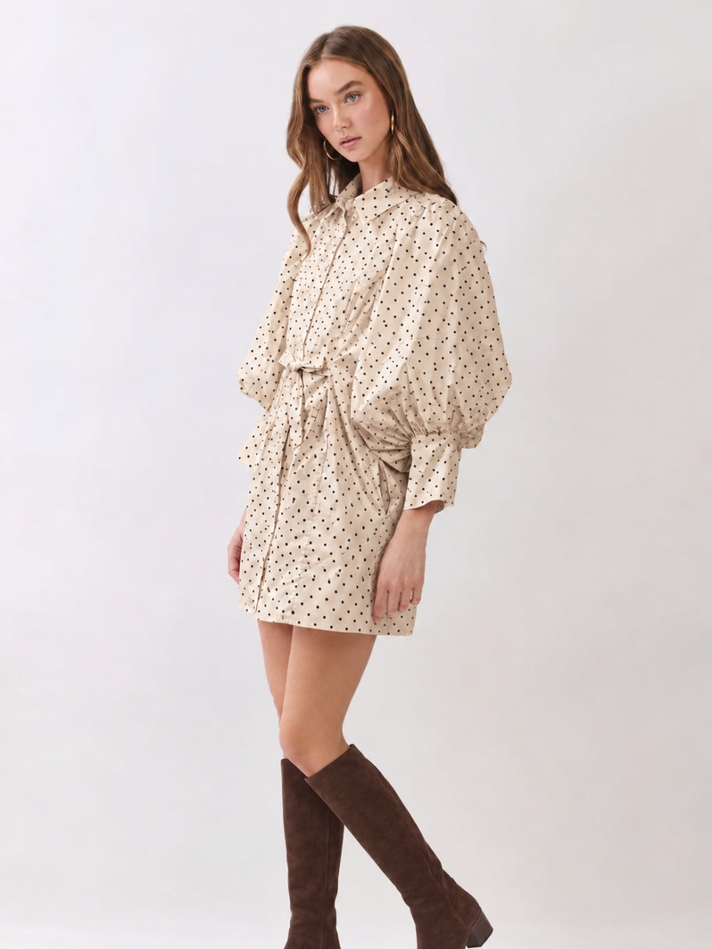 REMI245-P_TAUPE POLKA