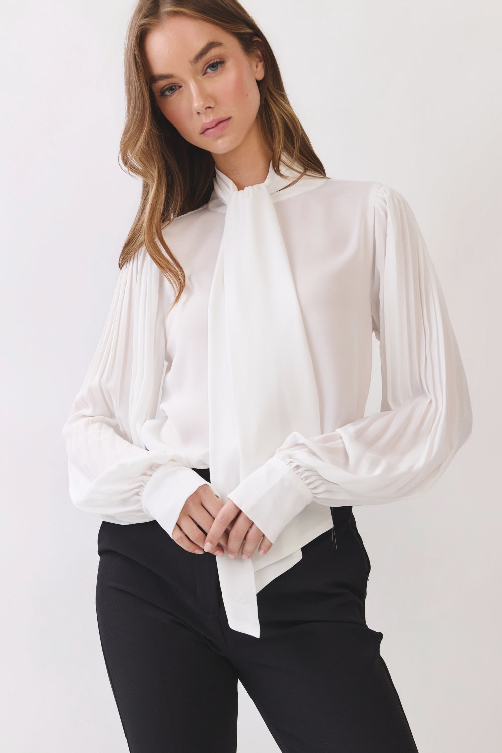 RT167_WHITE