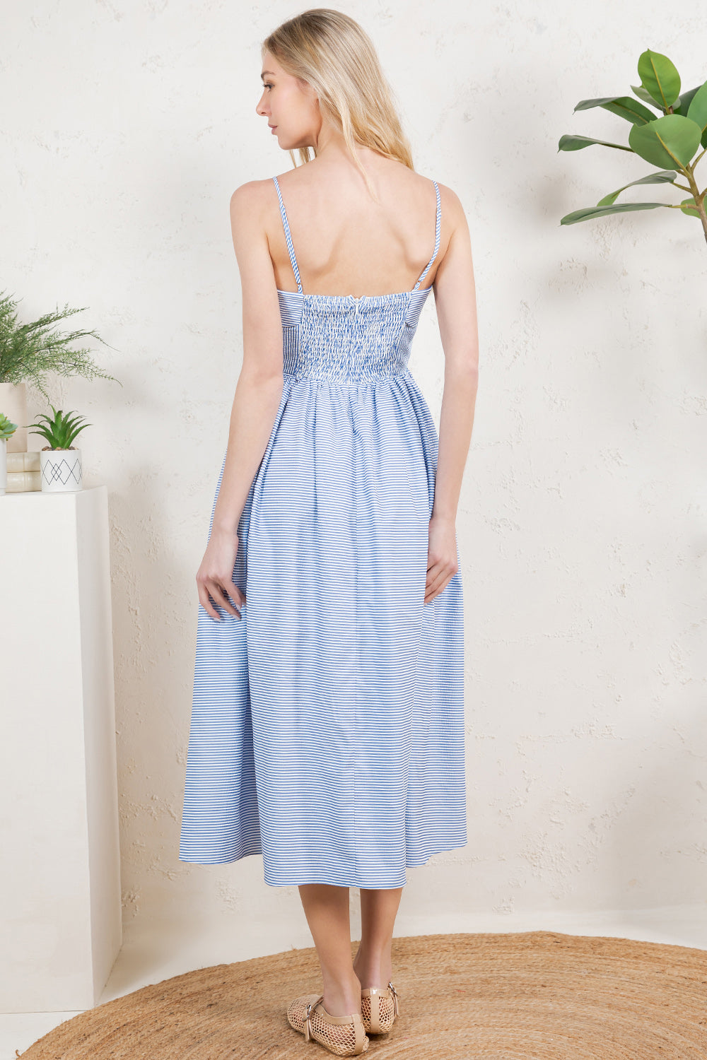 RD192 - Seersucker Scallop Midi Dress