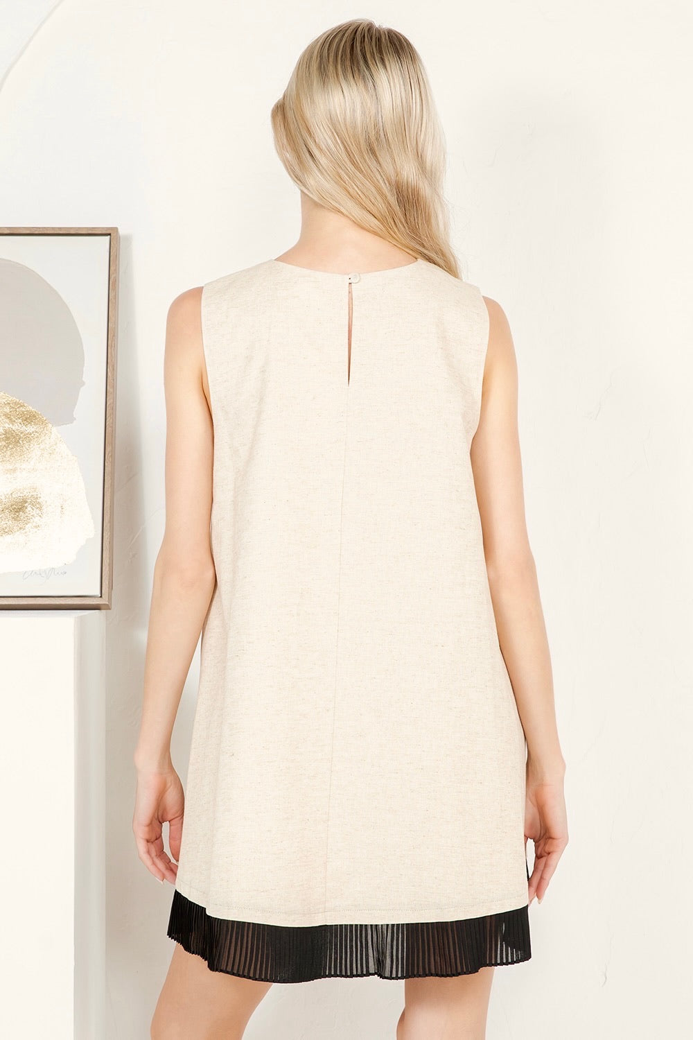 Contrast Pleated Hem Shift Dress