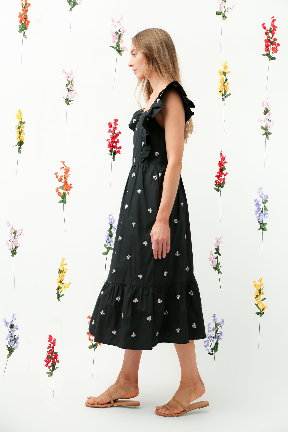 Floral Embroidered Ruffle Strap Tiered Midi Dress(Black) REMI014