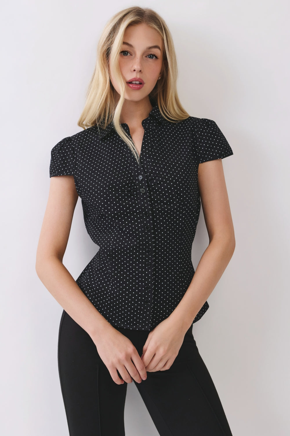 RT284_BLACK DOT