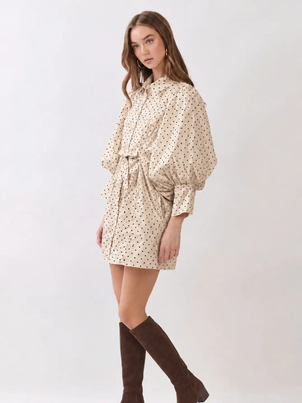 REMI245-P_TAUPE POLKA