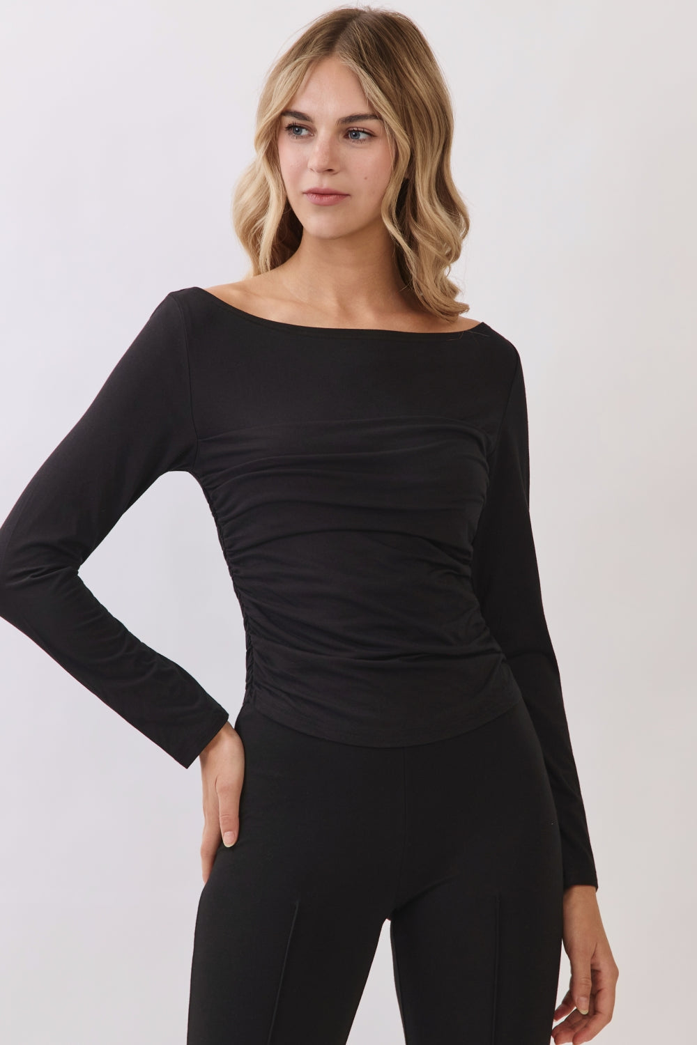 RT233_BLACK