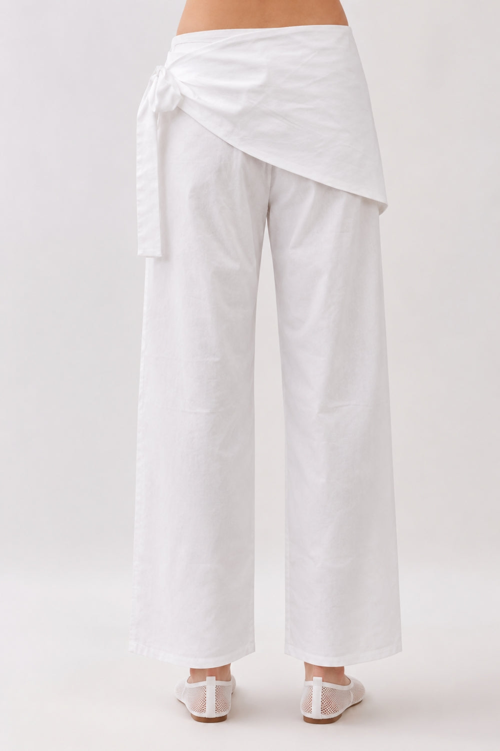 RP190_WHITE